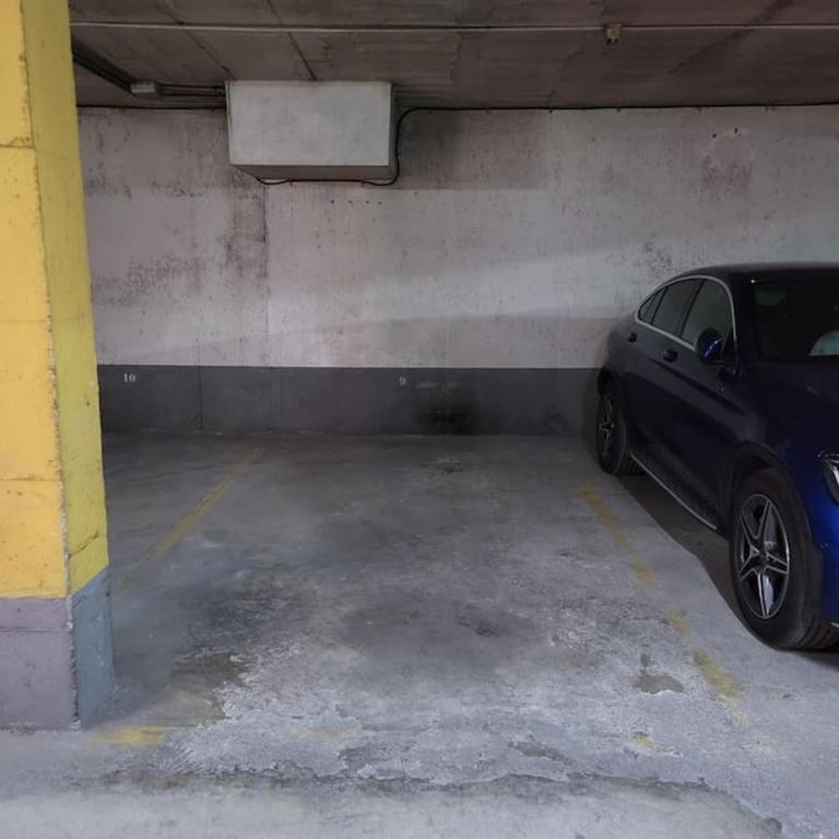 Piso ideal con WIFI Parking y Desayuno - Two-Bedroom Apartment - 33