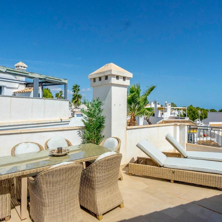 CB Living - Cosy loft with terrace, Villamartin - Apartamento de 3 dormitorios - 13