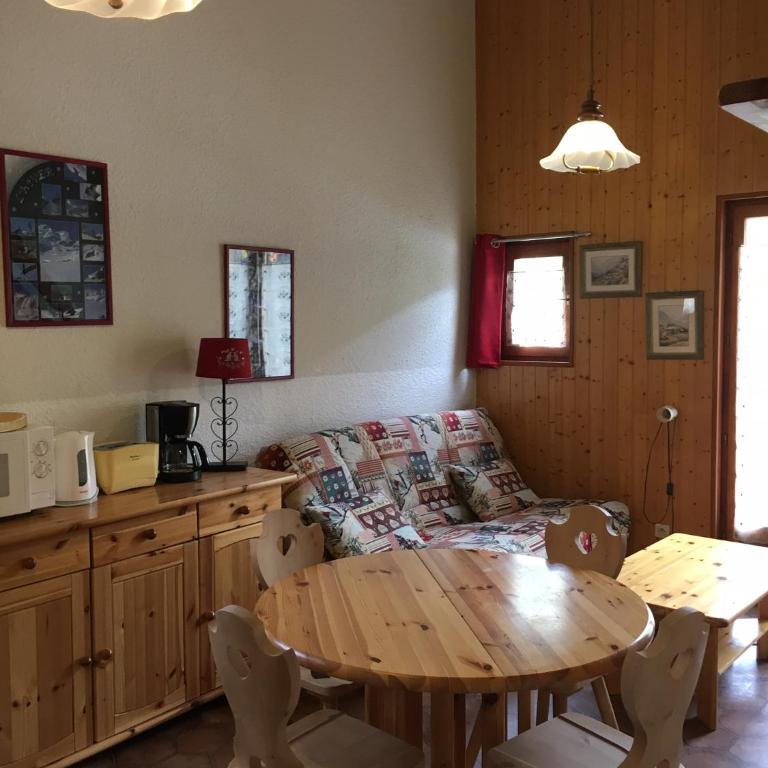 Appartement à Lanslevillard station Val Cenis Vanoise - Studio - 9