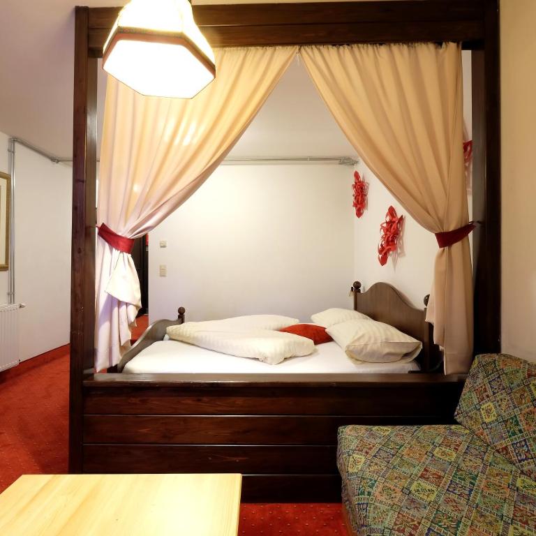 Alpenhotel Marcius - Doppelzimmer - 4