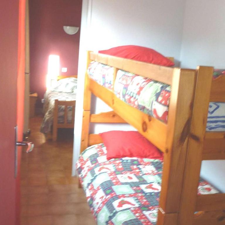 Appartement 6 pers, terrasse, à 2 pas de plage et commerces, parking, option Internet - FR-1-387-153 - Appartement (6 Adultes) - 3