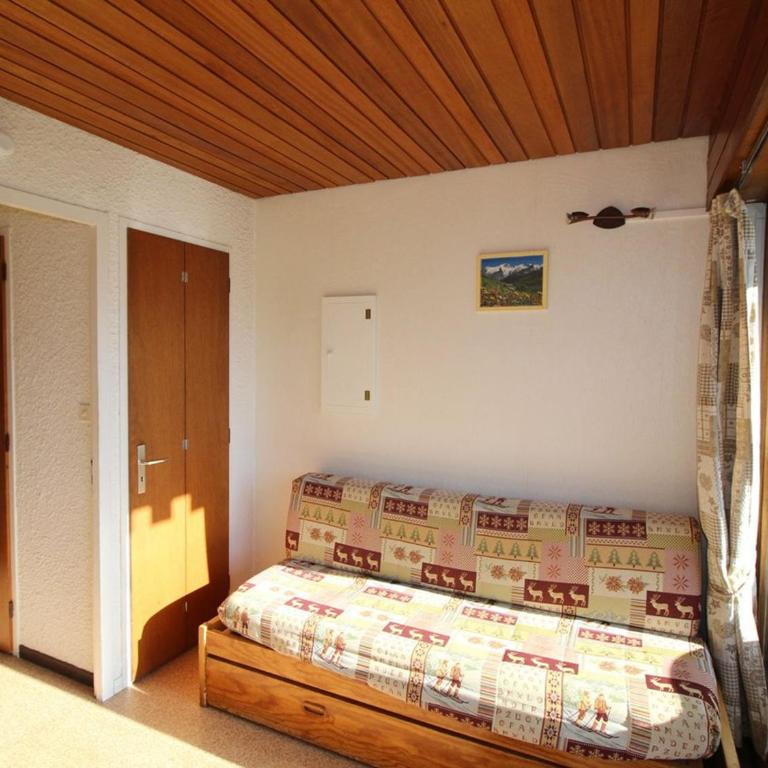 Studio cabine au pied des pistes avec balcon et parking gratuit, proche commerces - Auris en Oisans - FR-1-297-69 - Appartement (3 Adultes) - 6