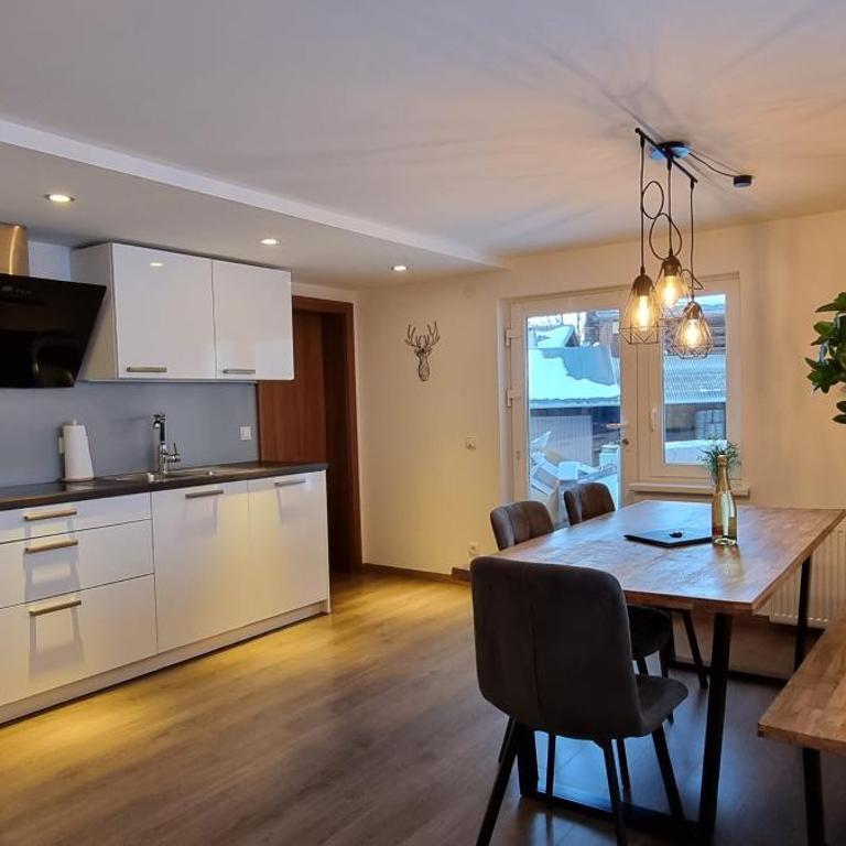 Haus Tisch - Apartamento con terraza - 1
