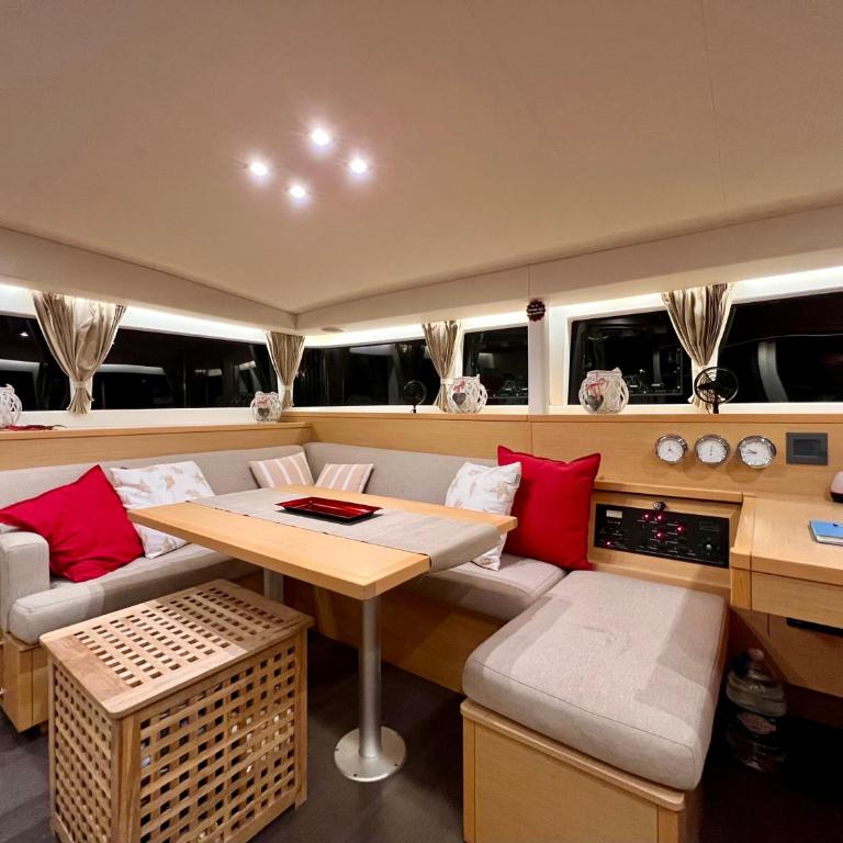 Red Sail - Mobile Home - 5