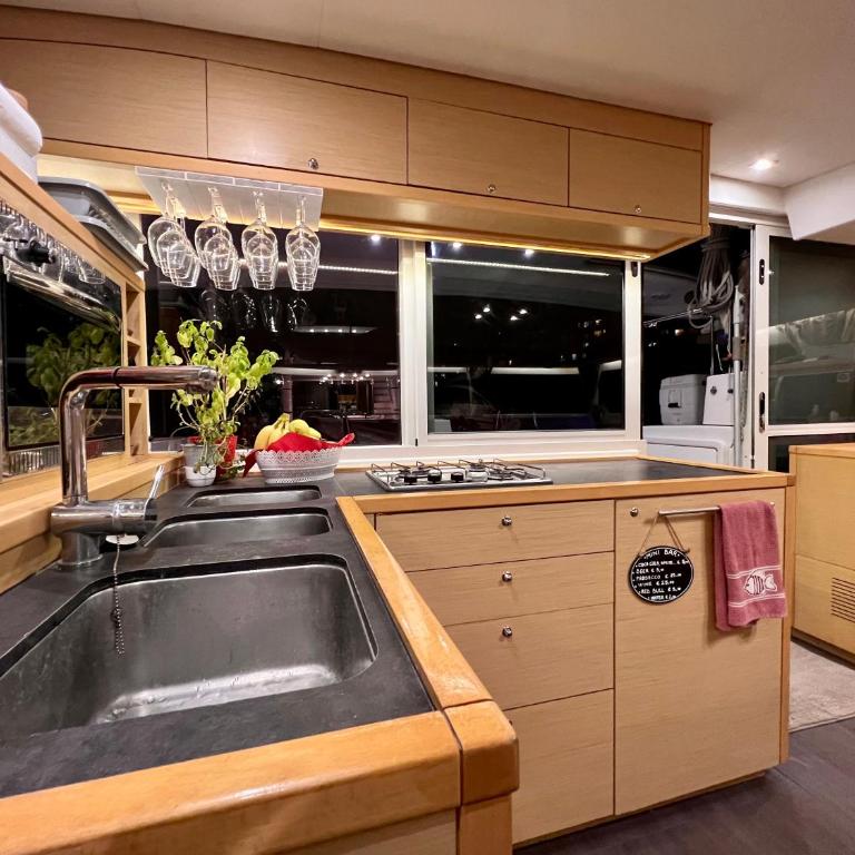 Red Sail - Mobile Home - 9