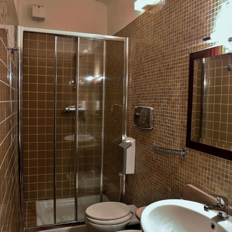 B&B Opera Catania Centro Storico - Triple Room - 11
