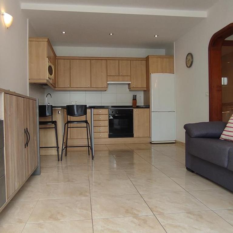 Apartamentos Las Palmeras I - Apartment with Pool View - 1