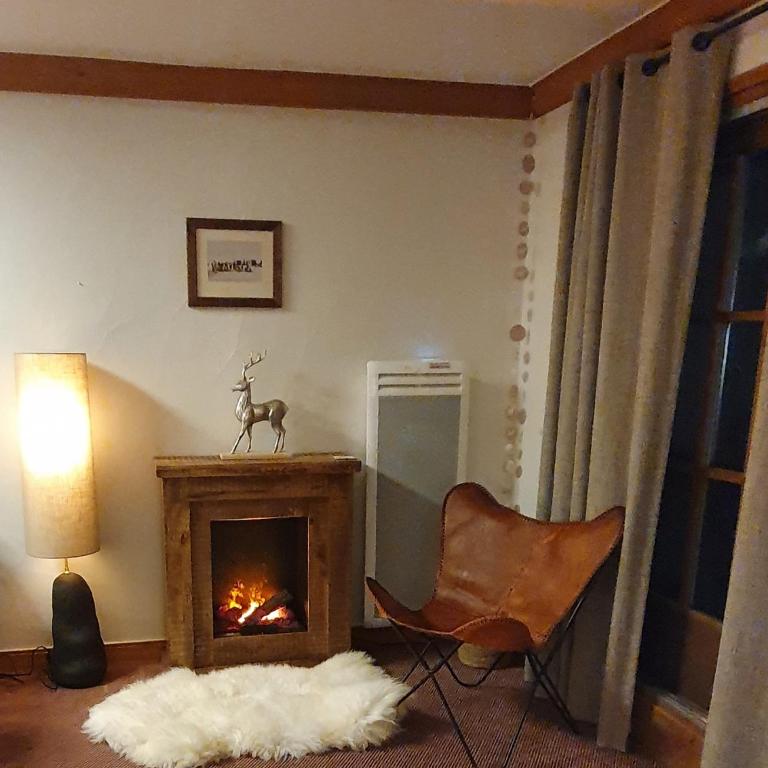 Appartement ARC 1950 m, Ski au pied, piscine extérieure chauffée, remontées mécaniques à 100m, sauna et salle de sports - Appartement - 24