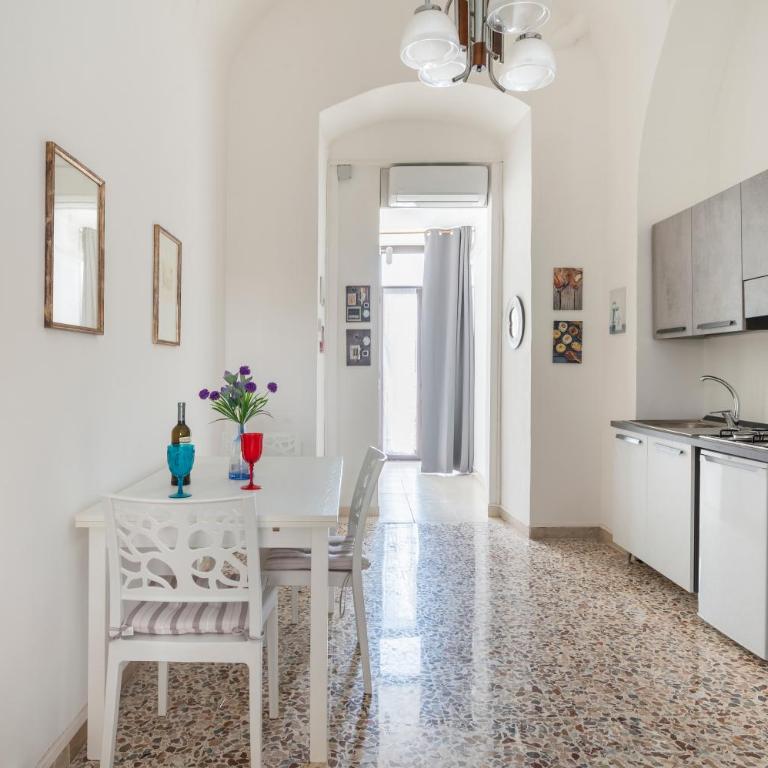 GuestHost - Cilea Central Apt a few steps from the Station - One-Bedroom Apartment - 4