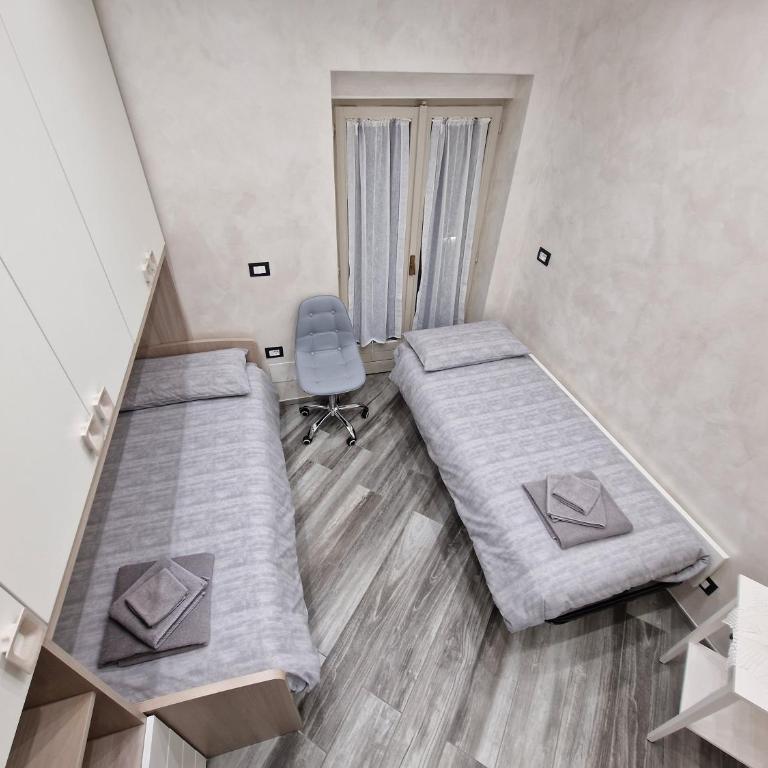 Appartamento in Piazza Vittorio Veneto con parcheggio, Torino - Three-Bedroom Apartment - 11