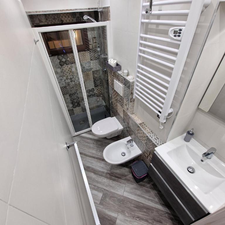 Appartamento in Piazza Vittorio Veneto con parcheggio, Torino - Three-Bedroom Apartment - 18