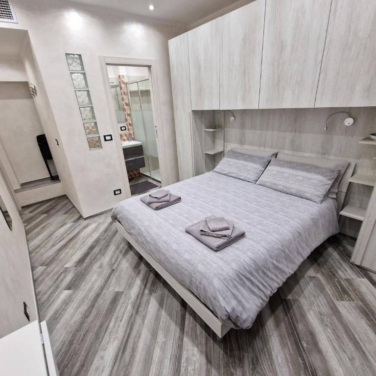 Appartamento in Piazza Vittorio Veneto con parcheggio, Torino - Three-Bedroom Apartment - 22