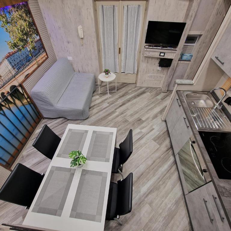 Appartamento in Piazza Vittorio Veneto con parcheggio, Torino - Three-Bedroom Apartment - 61