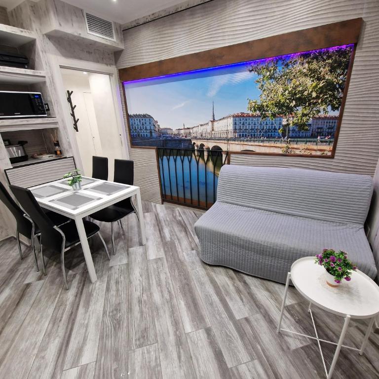 Appartamento in Piazza Vittorio Veneto con parcheggio, Torino - Three-Bedroom Apartment - 64