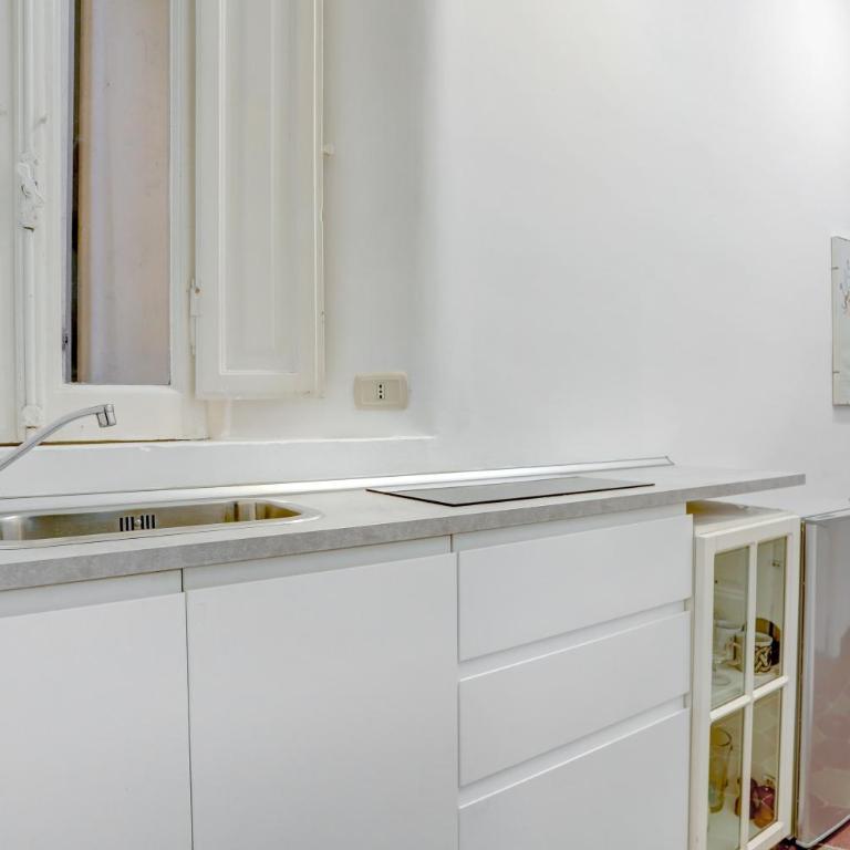 Charming Colosseum - Appartamento con 1 Camera da Letto - 8