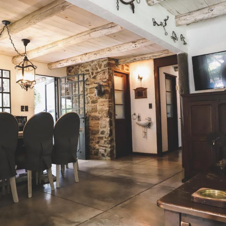 Campo de los Sueños - Three-Bedroom House - 8