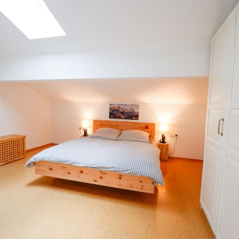 Antenbichllehen Ferienwohnungen - Apartment mit Balkon - 5