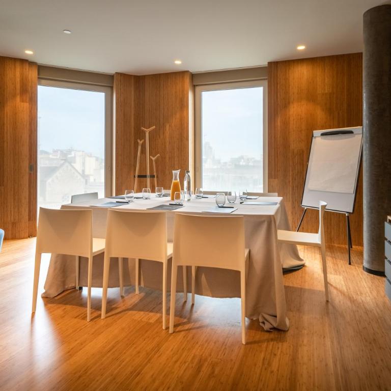 Eurostars Barcelona Central - Suite Sagrada Familia - 4