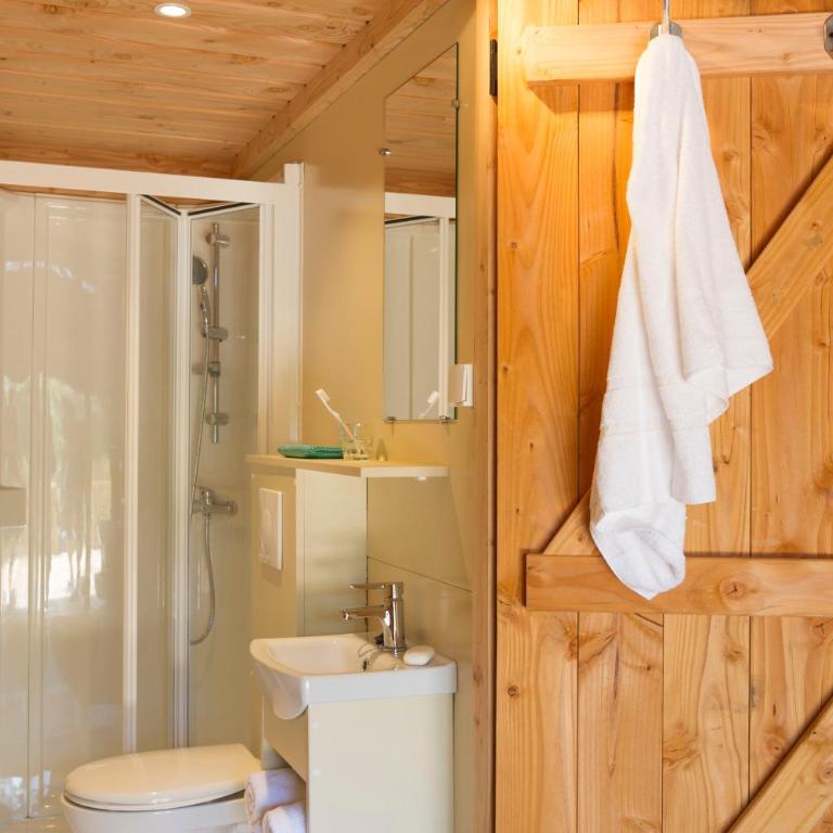 Huttopia Vallouise - Tente de Trappeur (5 Personnes) - 5