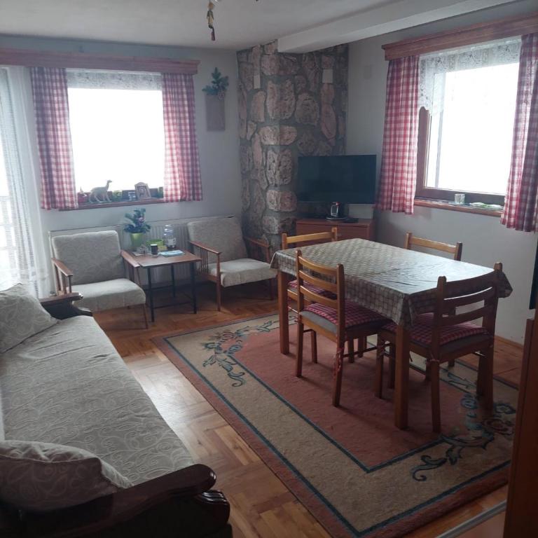Villa Sofija - One-Bedroom Apartment with Mountain View - 21