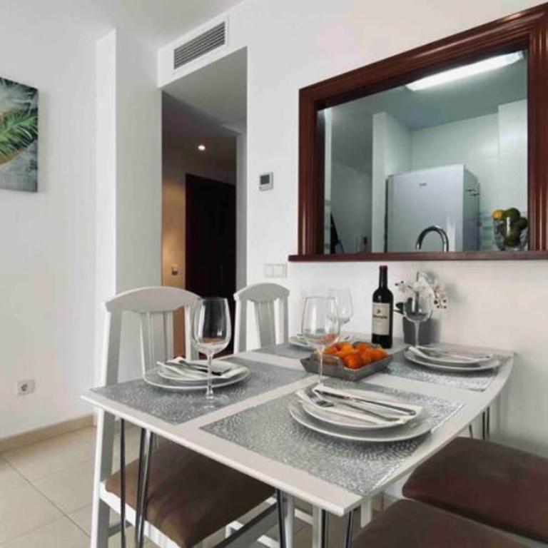 Wonderful apartment in the heart of Fuengirola and close to the beach - Apartamento de 2 dormitorios - 4
