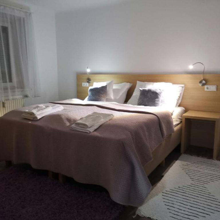 Eisenerzer Apartmenthaus - Apartment mit 2 Schlafzimmern - 5