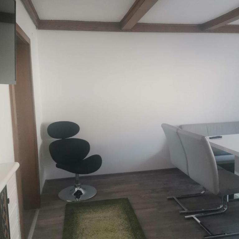 Eisenerzer Apartmenthaus - Apartment mit 2 Schlafzimmern - 6
