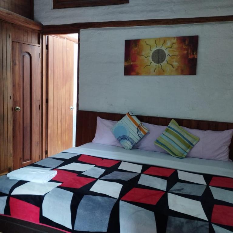 Hostal La Catolica - Habitación Deluxe con cama extragrande - 1