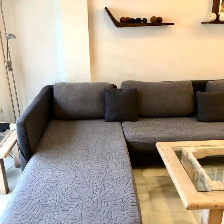 El Cortijuelo. Magnificent triplex terraced house with rooftop of 18m2, overlooking the sea. Parking - Vacation Home - 11