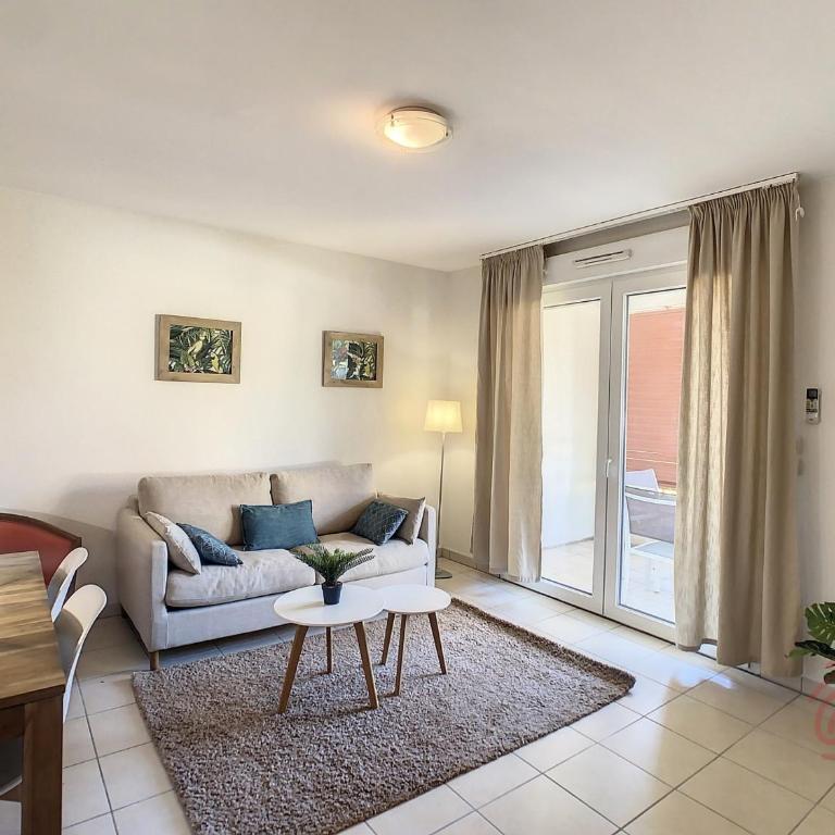 Bel F2 climatisé avec terrasse, proche Thermes et centre-ville, animaux acceptés - FR-1-451-154 - Appartement 1 Chambre - 2