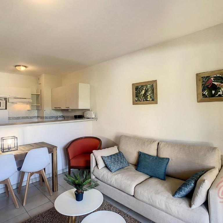 Bel F2 climatisé avec terrasse, proche Thermes et centre-ville, animaux acceptés - FR-1-451-154 - Appartement 1 Chambre - 7
