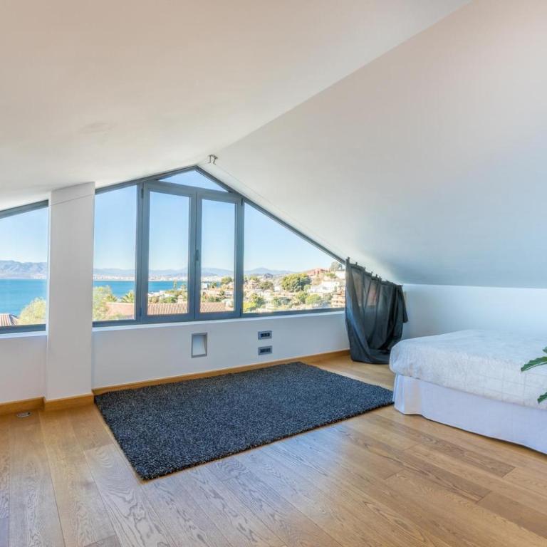 Luxury Villa with swimming pool and amazing views - Villa - 21