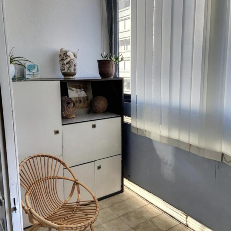 Studio cosy proche plage avec parking - FR-1-652-6 - Apartment - 9