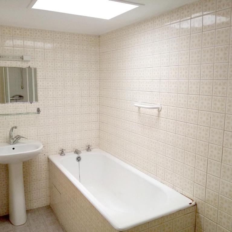 Maison de caractère près du Golfe du Morbihan, plage à pied, 6-8 pers, jardin, vélos disponibles - FR-1-639-6 - Maison de Vacances (6 Adultes) - 7