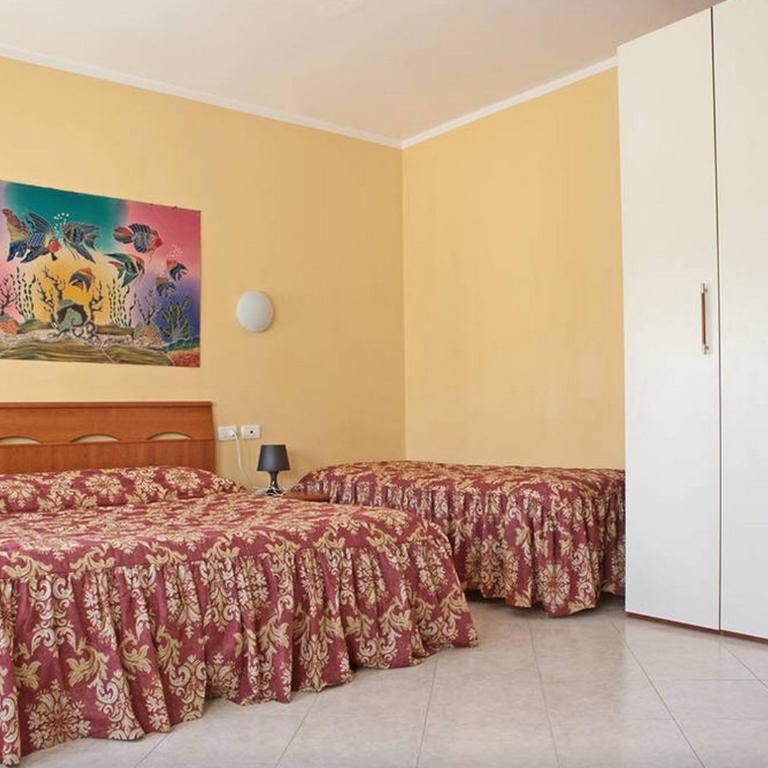 Argentiere Room Apartments - Camera Familiare Standard - 3