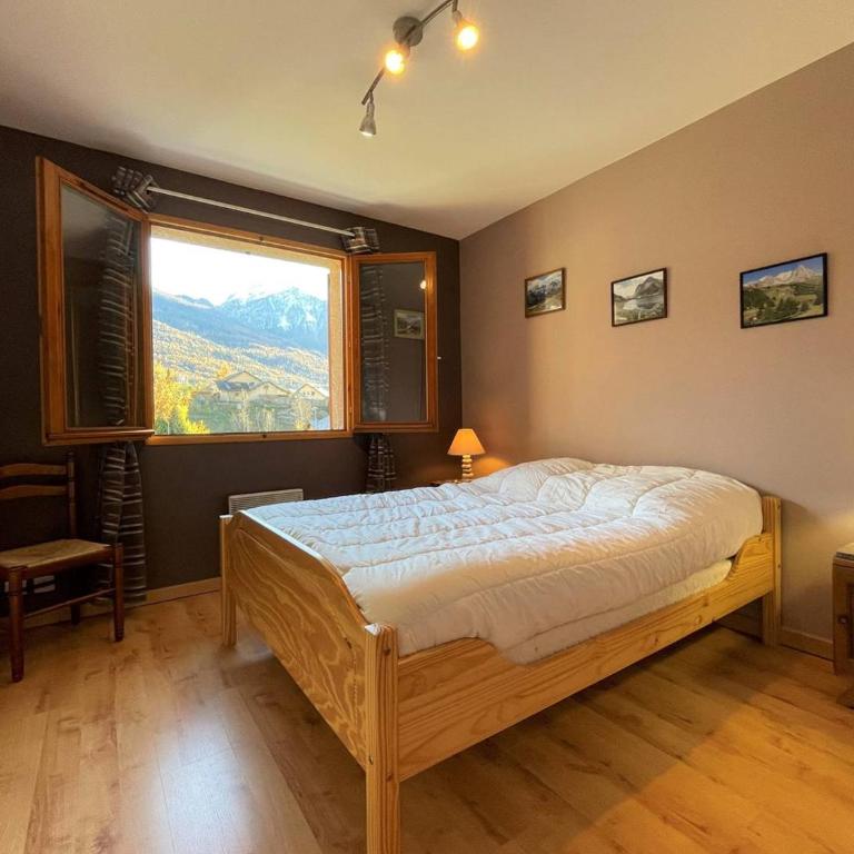 Maison Duplex 3 Chambres avec Jardin et Parking - Briançon - FR-1-330C-138 - Maison de Vacances - 2
