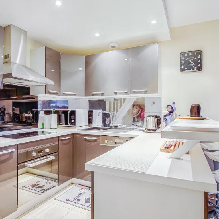 Maison T5 à Biscarrosse avec 4 chambres, clim, WIFI, terrasse, proche activités et plages - FR-1-521-156 - Casa de vacaciones (8 adultos) - 3