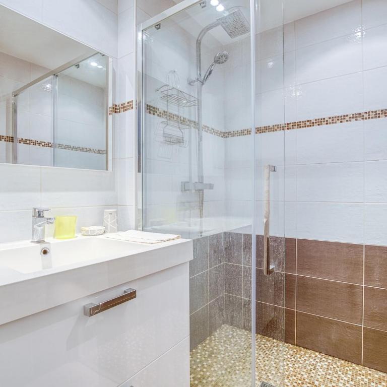 Maison T5 à Biscarrosse avec 4 chambres, clim, WIFI, terrasse, proche activités et plages - FR-1-521-156 - Casa de vacaciones (8 adultos) - 7