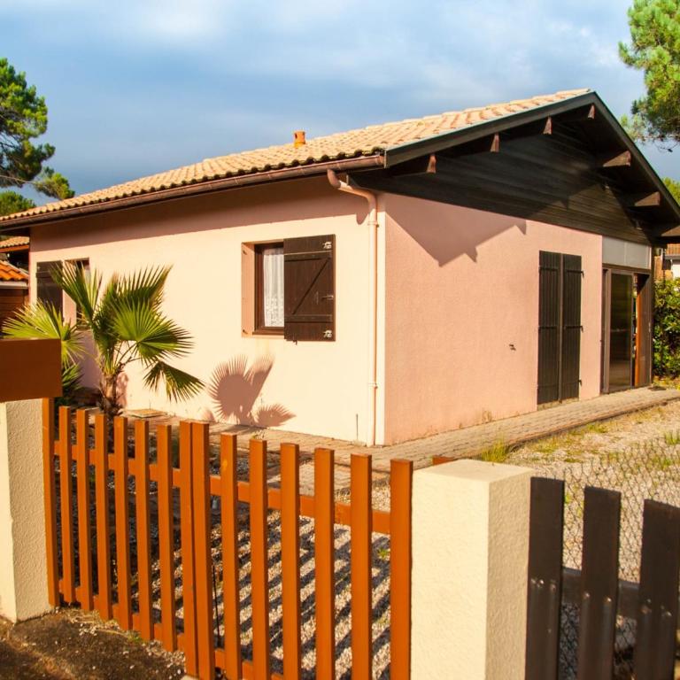 Maison T3 mezzanine, 6 pers, WiFi, près de l’océan, quartier résidentiel, Biscarrosse - FR-1-521-157 - Holiday Home (6 Adults) - 2