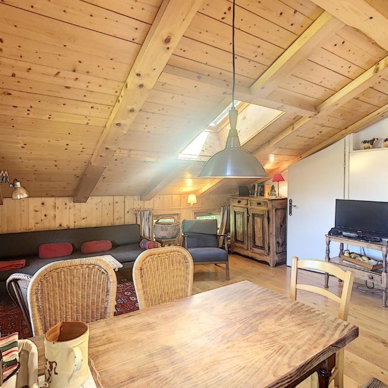 Appartement cosy avec mezzanine, au pied des pistes à Combloux, parking inclus - Appartement 1 Chambre - 6
