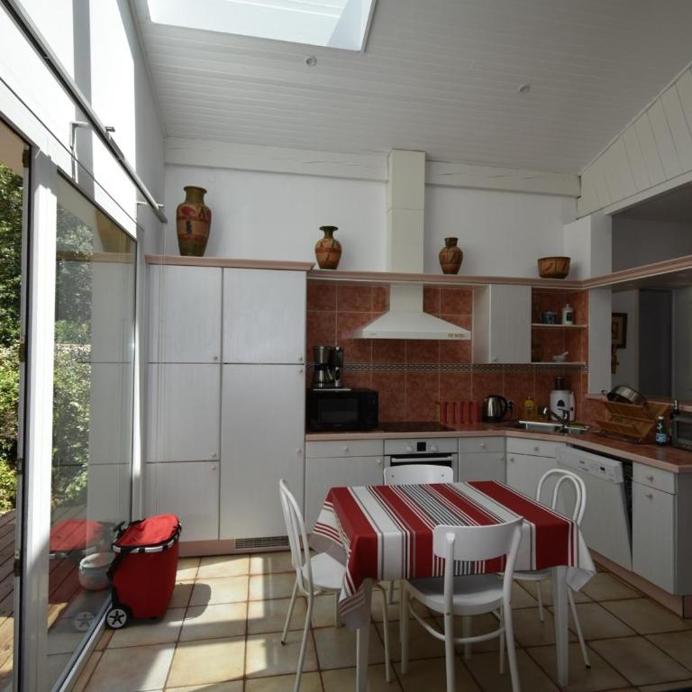 Maison de 4 chambres avec jardin à 150m de la plage - Pyla, La Teste-de-Buch - FR-1-420-94 - Villa (9 Adulti) - 10