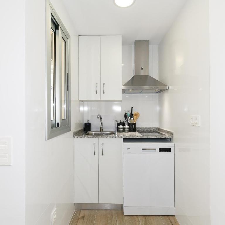 UHC Alborán Apartments - Apartamento Estudio - 10