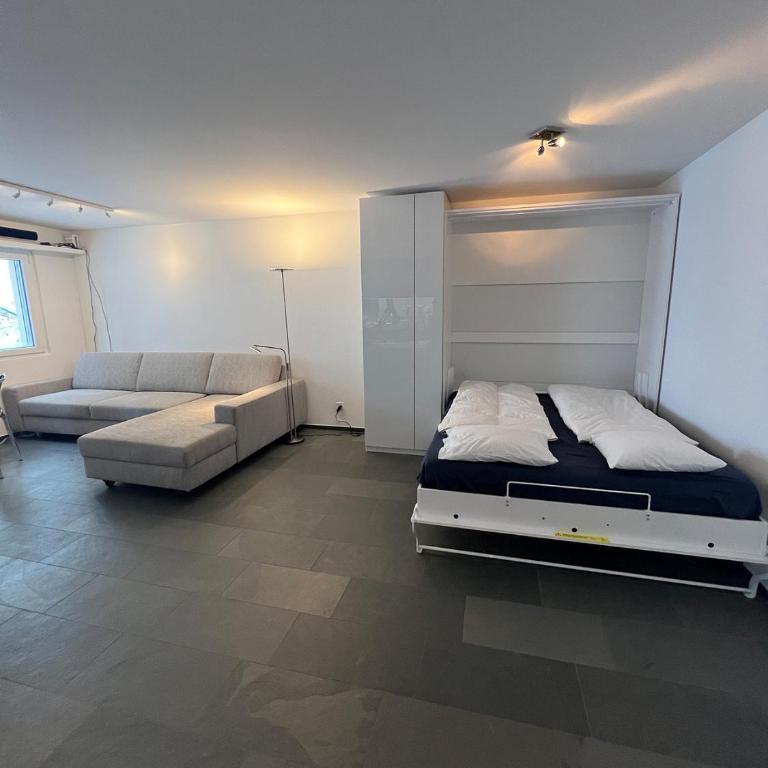SmartHome Top of the World - One-Bedroom Apartment - 11
