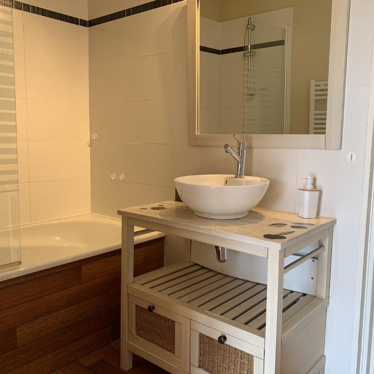 Magnifique T2 Duplex à Arcachon avec Terrasse, WiFi, à 100m de la Plage - FR-1-374-160 - Appartement (4 Adultes) - 14