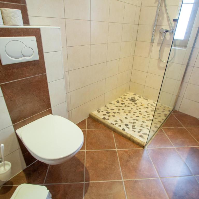 Das Eulersberg Apartments & Chalets - Two-Bedroom Apartment with Mountain View and Balcony Top 210 - 2
