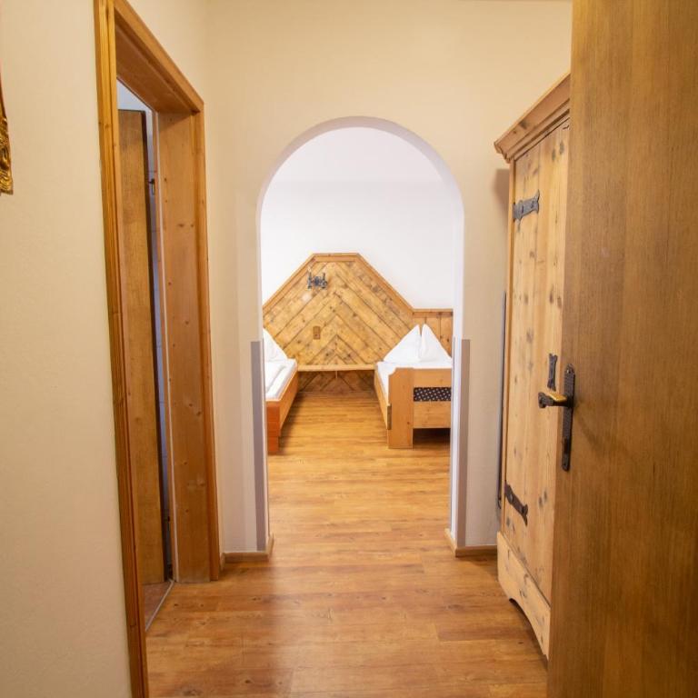 Das Eulersberg Apartments & Chalets - Two-Bedroom Apartment with Mountain View and Balcony Top 210 - 3