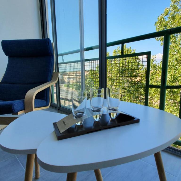 Superbe appartement climatisé, 2 chambres à 200m de la plage - Two-Bedroom Apartment - 6