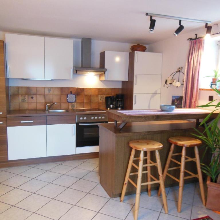 Appartement im Souterrain mit Terrasse - Apartment mit 1 Schlafzimmer - 13