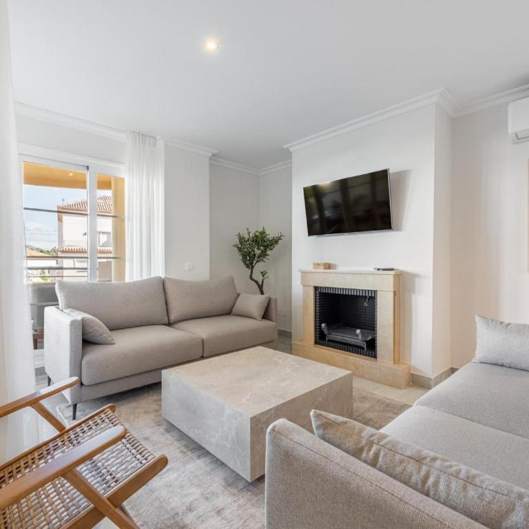 Señorio de aloha 3 bedroom duplex within walking distance to Puerto Banus - Apartamento - 25