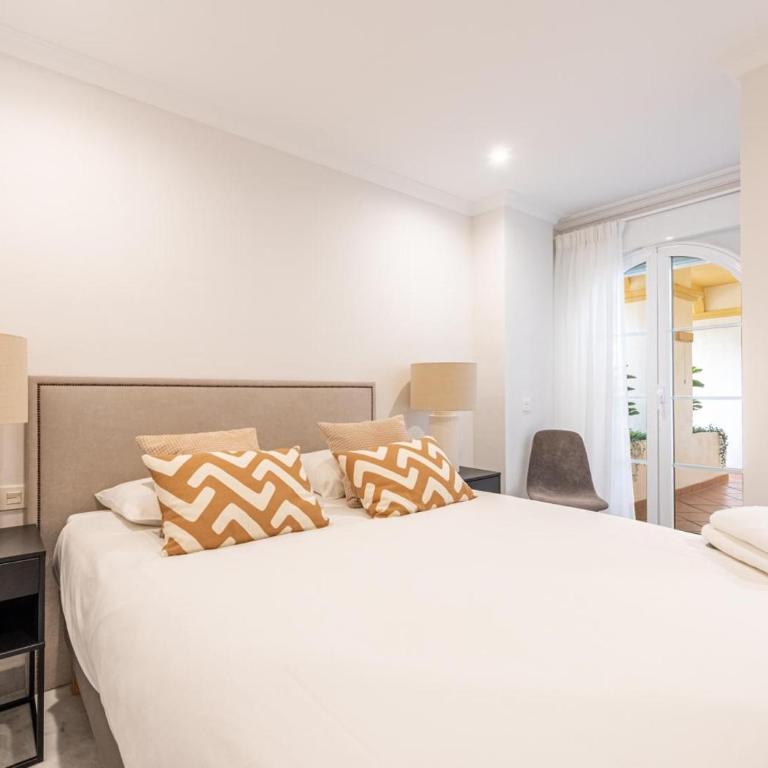 Señorio de aloha 3 bedroom duplex within walking distance to Puerto Banus - Apartamento - 31
